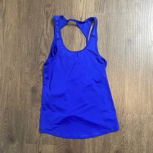 AE Cross Back Athletic Top